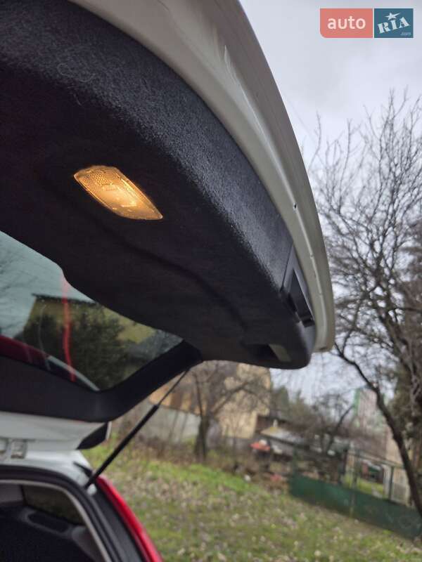 Универсал Volvo V60 2012 в Львове