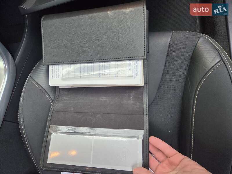 Универсал Volvo V60 2012 в Львове