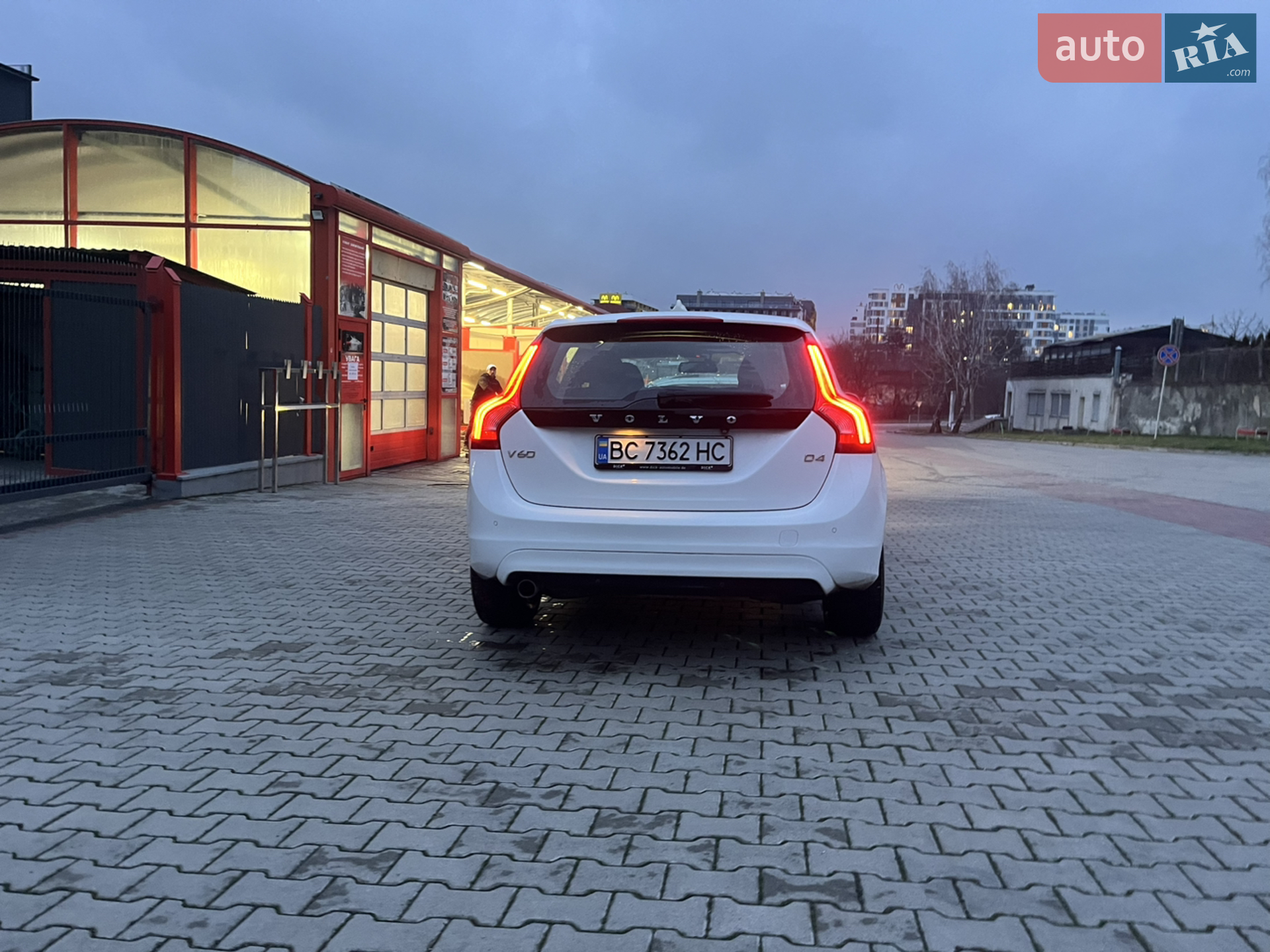 2014 Volvo V60 - мініатюра 7