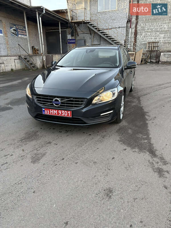 Универсал Volvo V60 2015 в Шептицькому