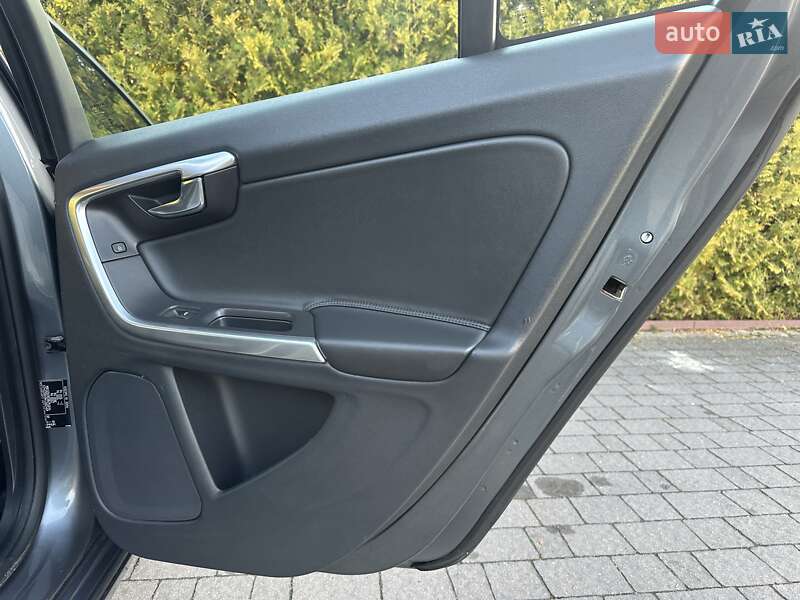 Універсал Volvo V60 2016 в Стрию