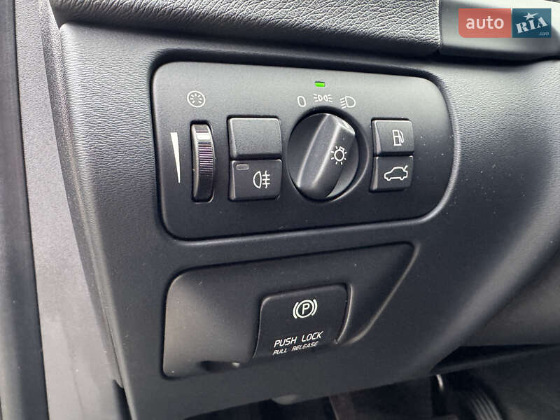 Универсал Volvo V60 2012 в Стрые