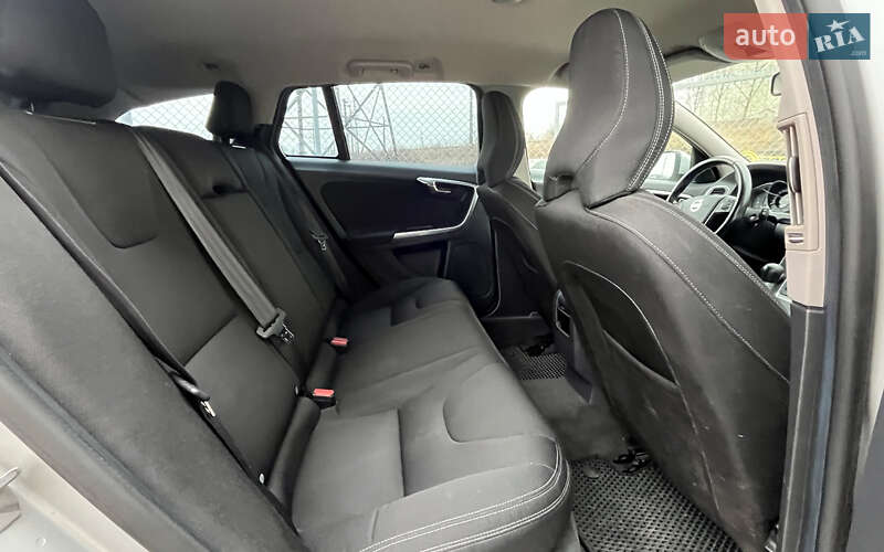 Универсал Volvo V60 2014 в Стрые