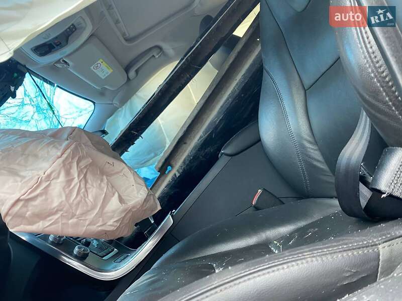 Універсал Volvo V60 2014 в Кам'янець-Подільському