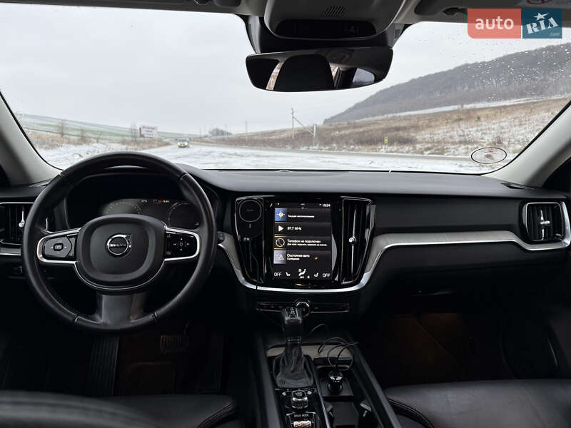 Універсал Volvo V60 2020 в Бережанах