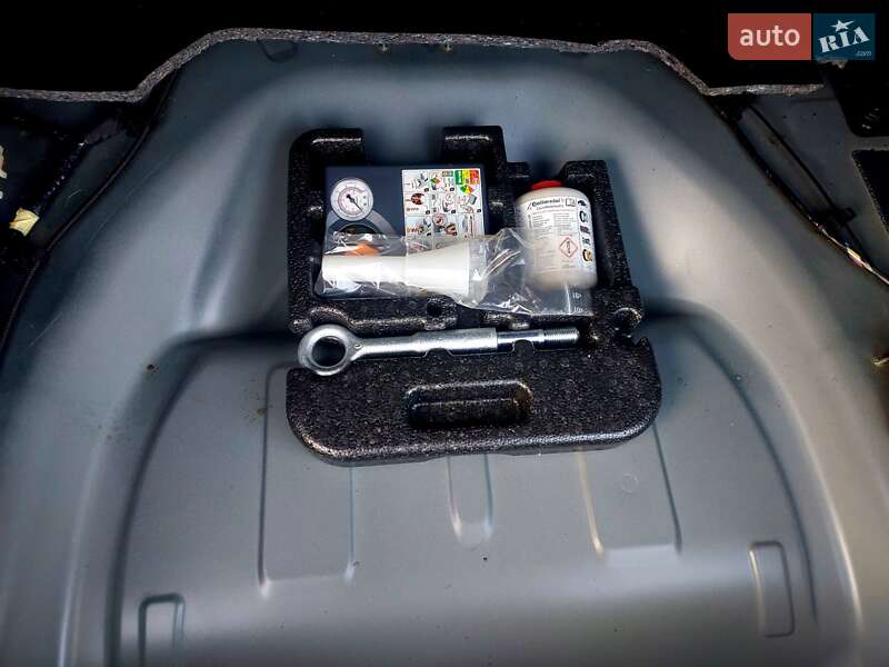 Універсал Volvo V60 2014 в Бродах