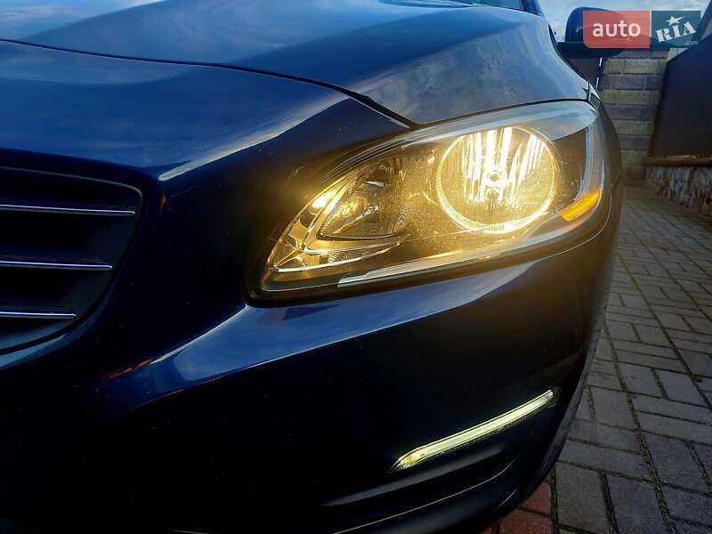 Універсал Volvo V60 2014 в Бродах