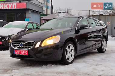 Универсал Volvo V60 2011 в Киеве