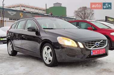 Универсал Volvo V60 2010 в Киеве