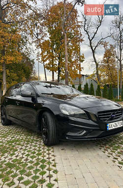 Универсал Volvo V60 2012 в Харькове