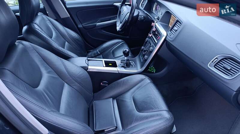 Универсал Volvo V60 2011 в Стрые