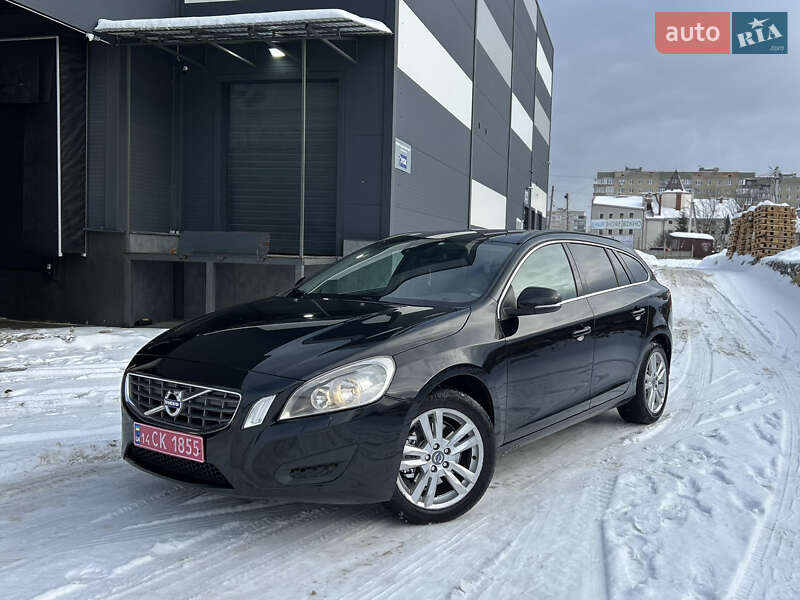 Универсал Volvo V60 2013 в Калуше