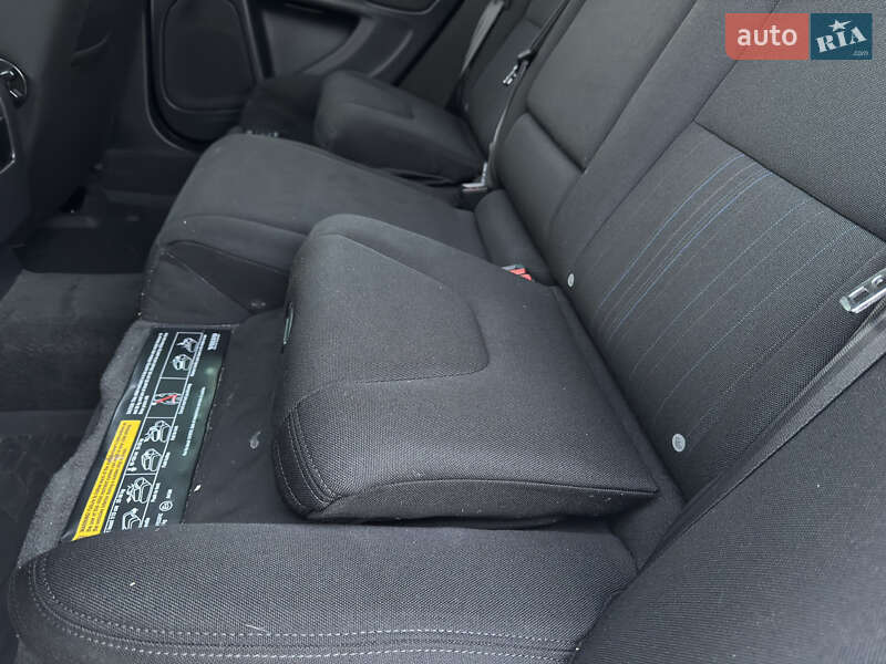 Универсал Volvo V60 2012 в Киеве