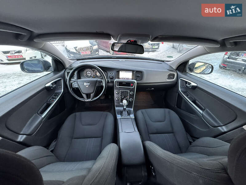 Универсал Volvo V60 2012 в Киеве