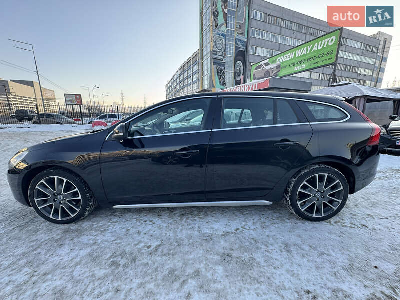 Универсал Volvo V60 2011 в Киеве