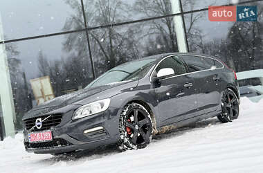 Универсал Volvo V60 2015 в Львове
