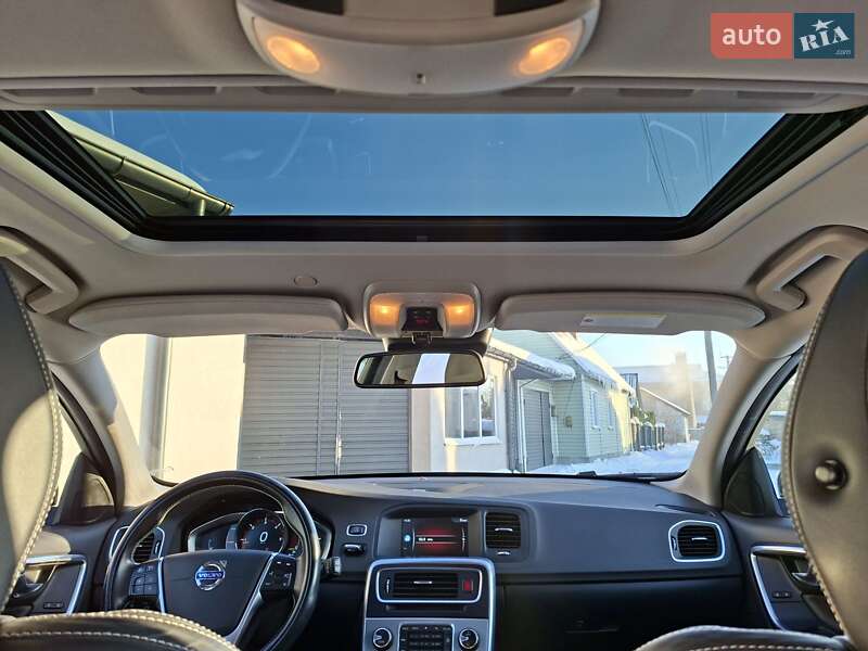 Универсал Volvo V60 2014 в Ровно фото 39 Универсал Volvo V60 2014 в Ровно