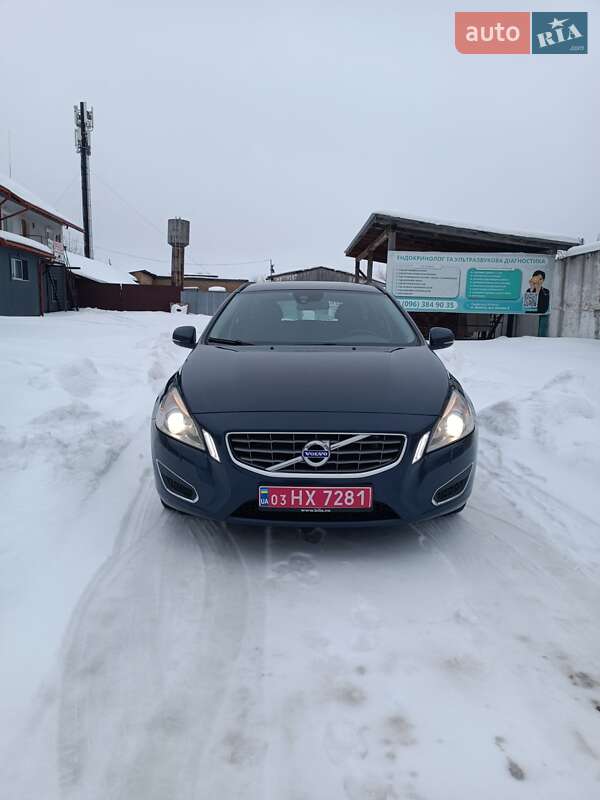 Универсал Volvo V60 2012 в Золочеве