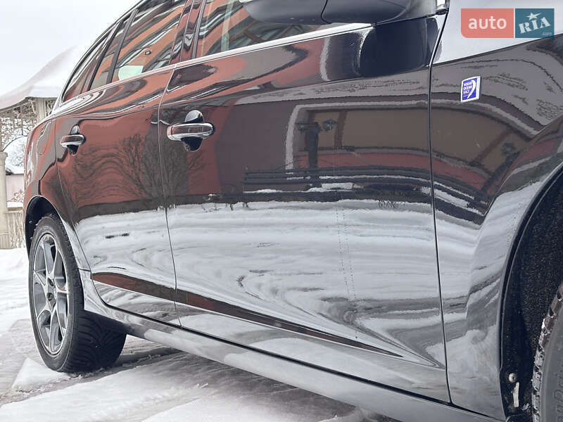 Универсал Volvo V60 2015 в Стрые