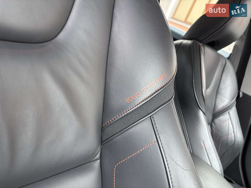 Универсал Volvo V60 2015 в Стрые