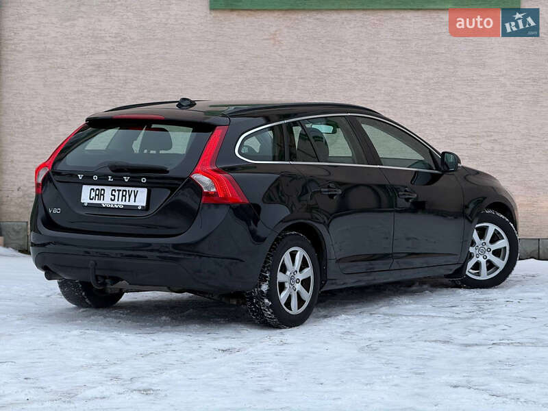 Універсал Volvo V60 2011 в Стрию