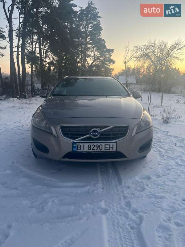 Volvo V60 2012
