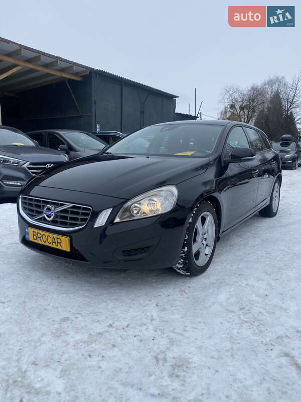 Volvo V60 2013