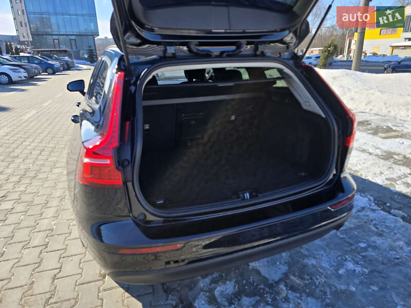 Універсал Volvo V60 2019 в Тернополі