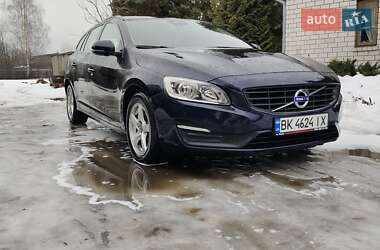 Универсал Volvo V60 2015 в Заречном фото 2 Универсал Volvo V60 2015 в Заречном