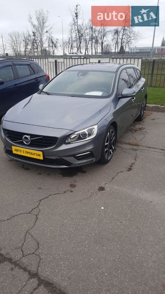 Універсал Volvo V60 2017 в Полтаві