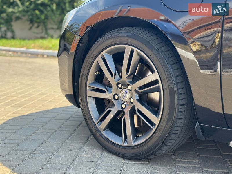 Универсал Volvo V60 2013 в Одессе