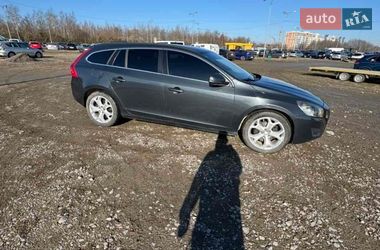 Универсал Volvo V60 2011 в Львове