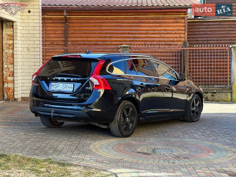 Универсал Volvo V60 2010 в Стрые