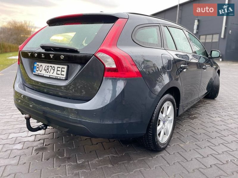 Універсал Volvo V60 2011 в Зборові