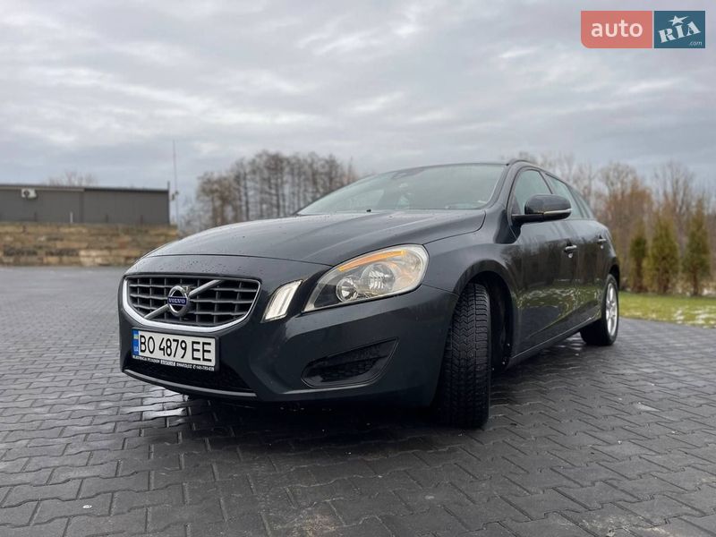 Універсал Volvo V60 2011 в Зборові