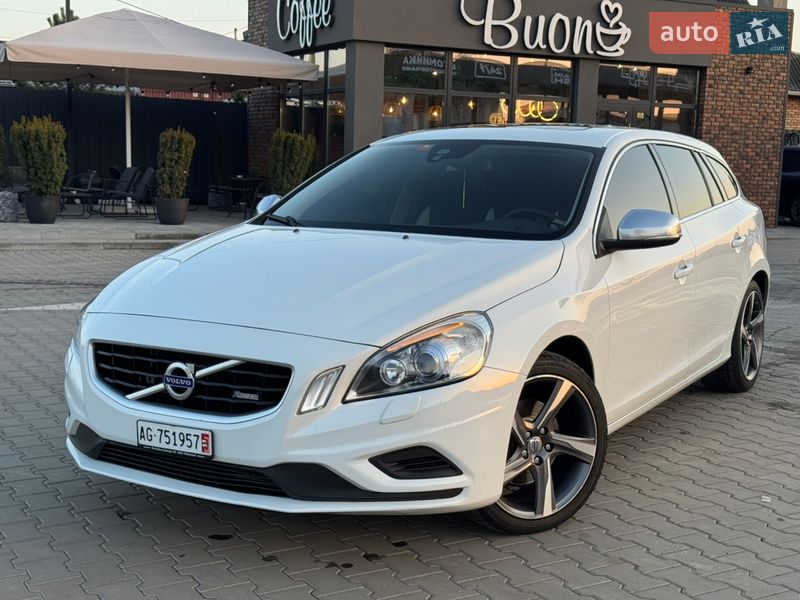 Универсал Volvo V60 2011 в Луцке