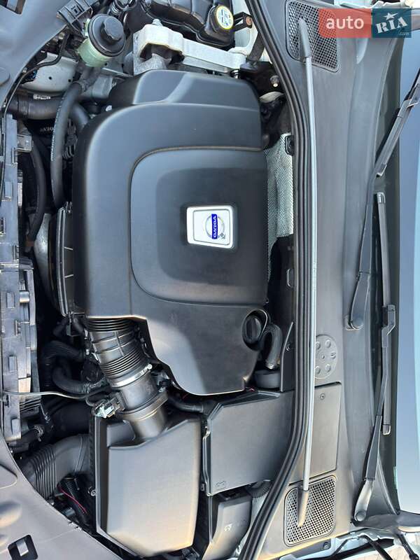 Универсал Volvo V60 2011 в Луцке