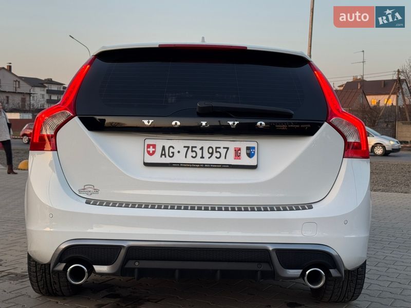 Универсал Volvo V60 2011 в Луцке