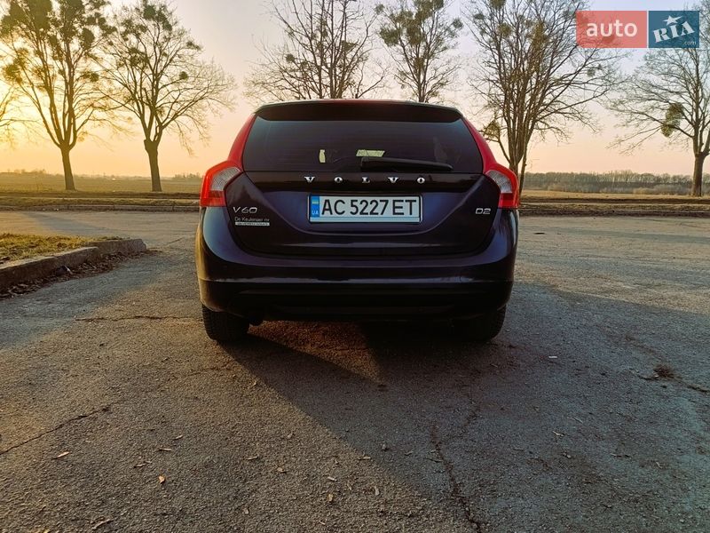 Универсал Volvo V60 2012 в Владимире