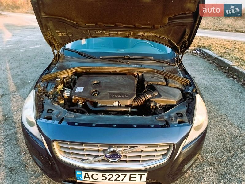 Универсал Volvo V60 2012 в Владимире
