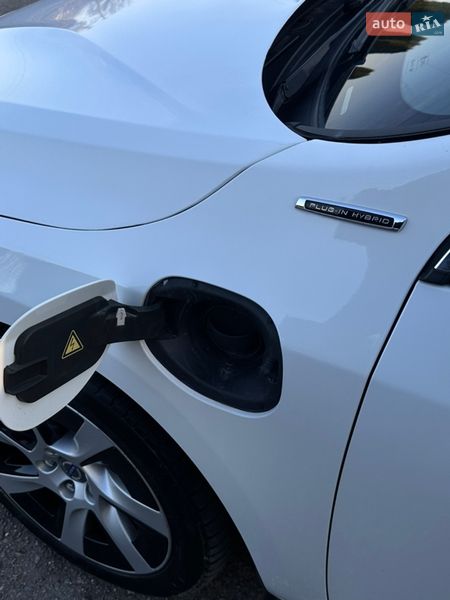 Універсал Volvo V60 2014 в Дубні