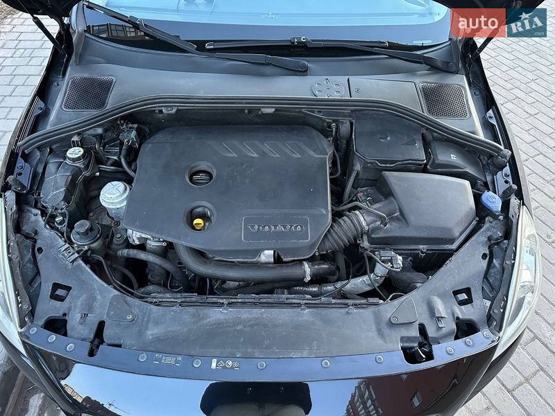 Универсал Volvo V60 2011 в Хмельницком