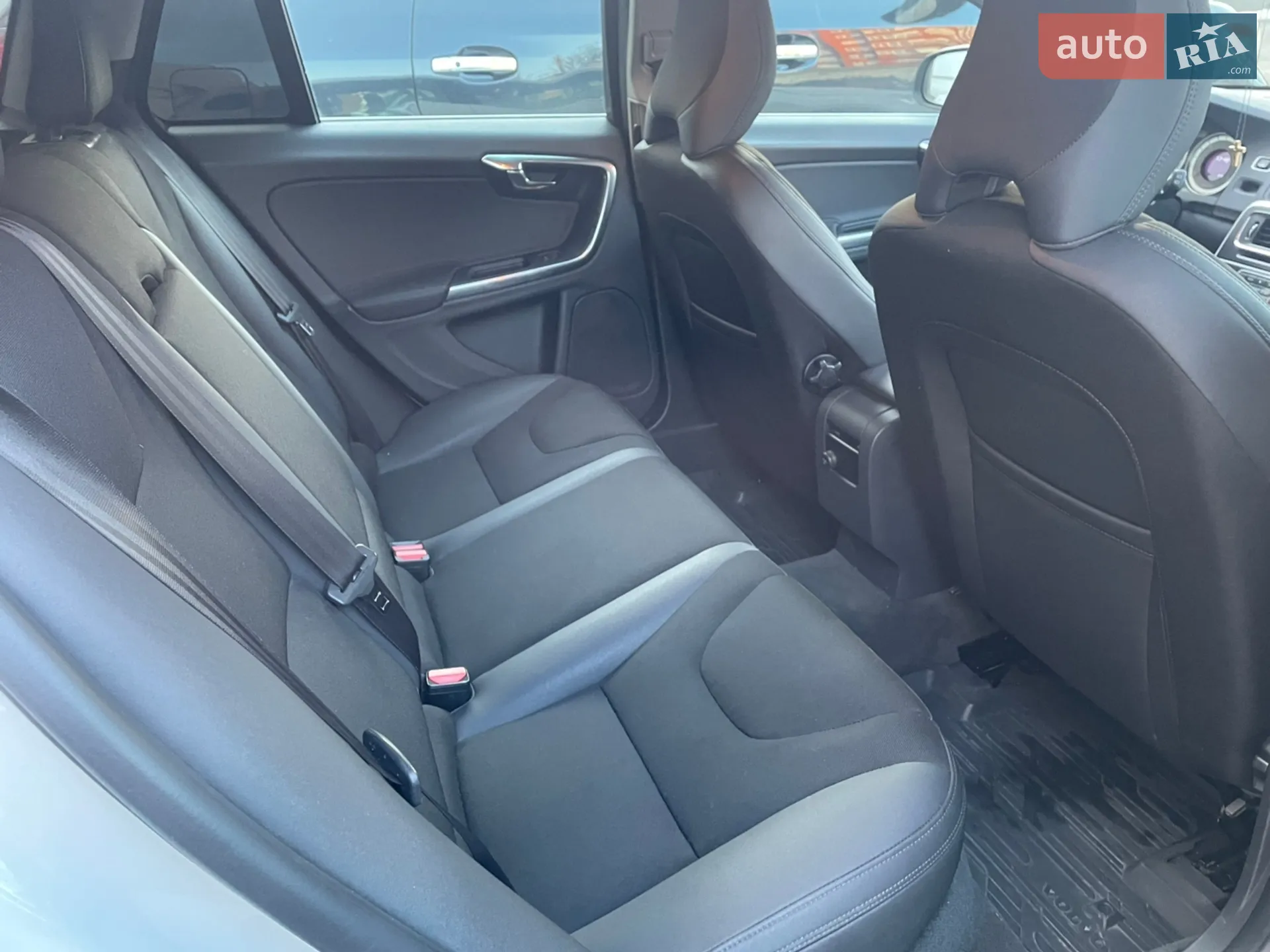 2012 Volvo V60 - мініатюра 7