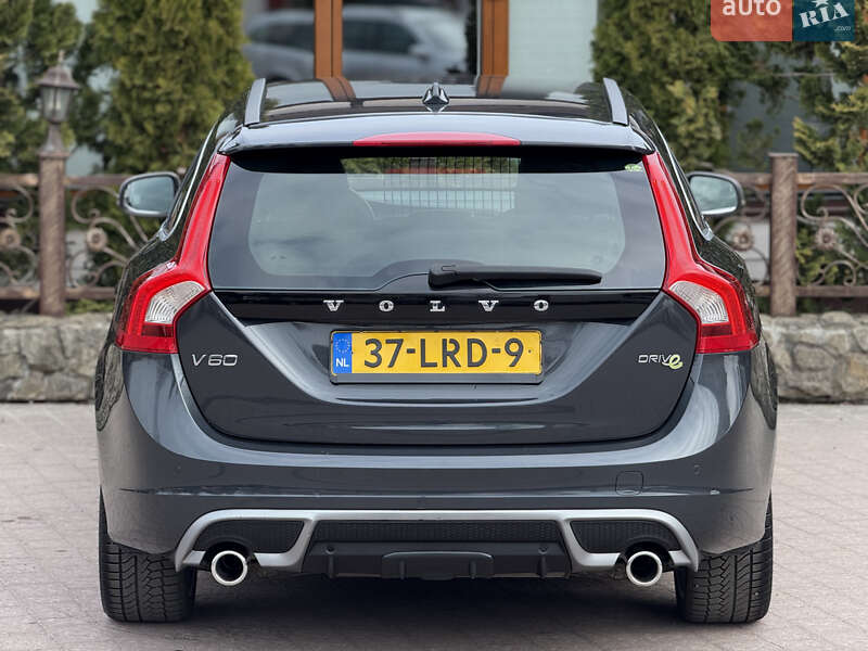 Універсал Volvo V60 2012 в Стрию