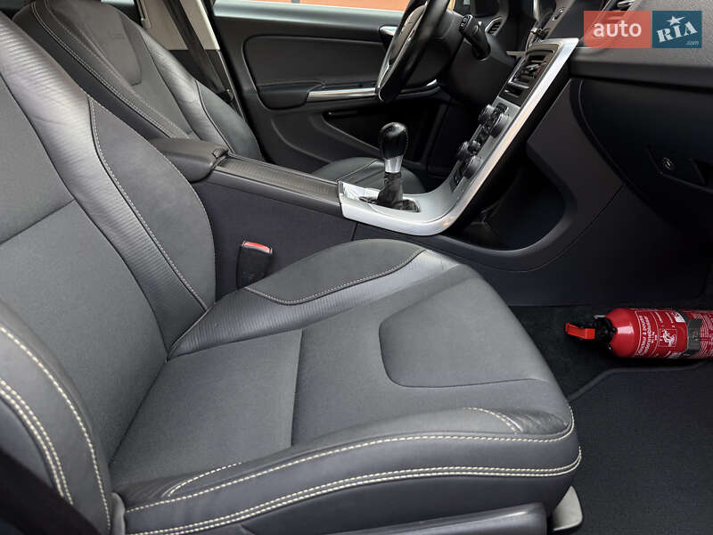 Універсал Volvo V60 2012 в Стрию