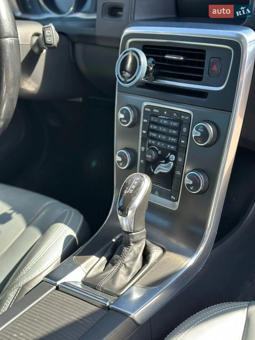 2014 Volvo V60 - мініатюра 15