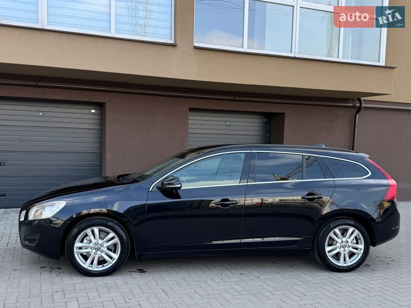 Универсал Volvo V60 2013 в Калуше