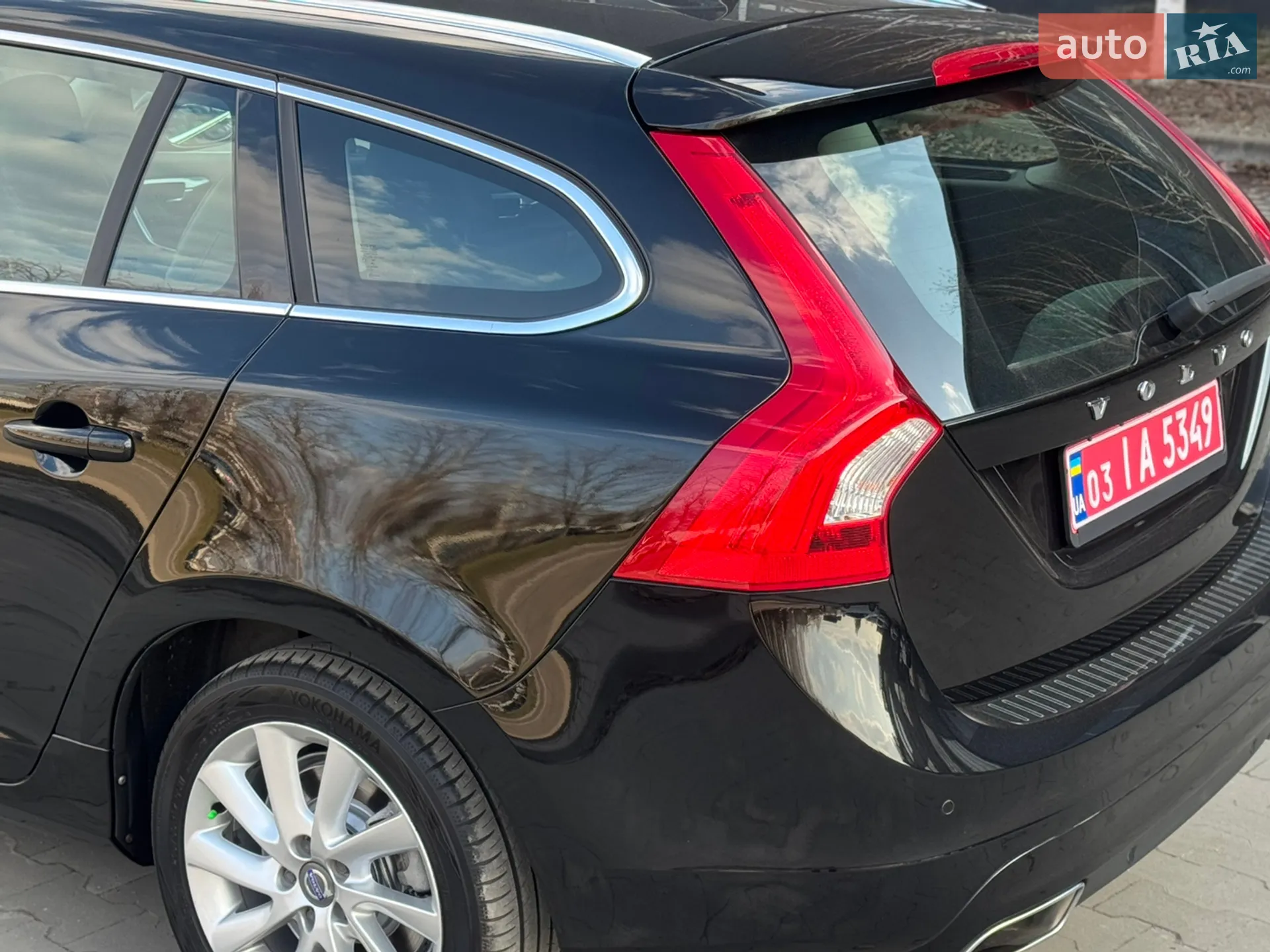 2015 Volvo V60 - мініатюра 7