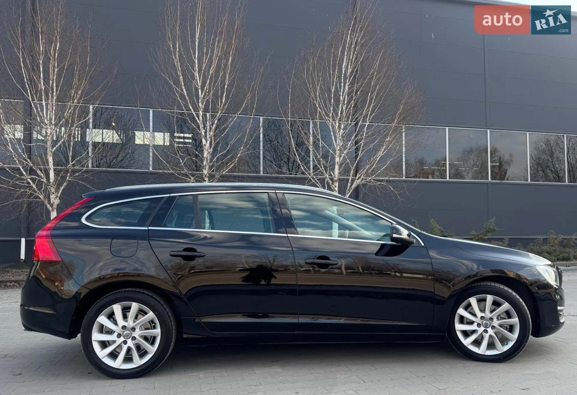 2015 Volvo V60 - мініатюра 25