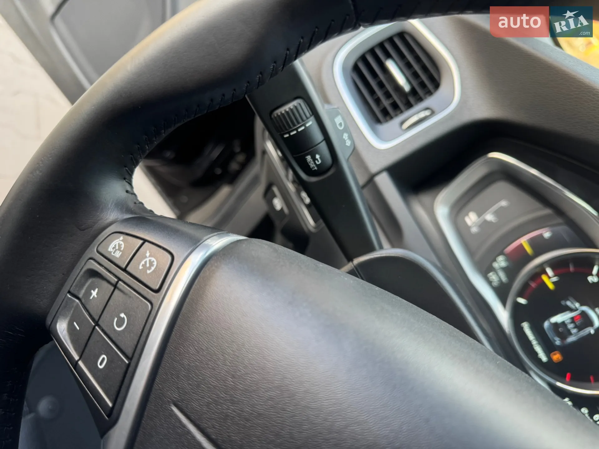 2015 Volvo V60 - мініатюра 33